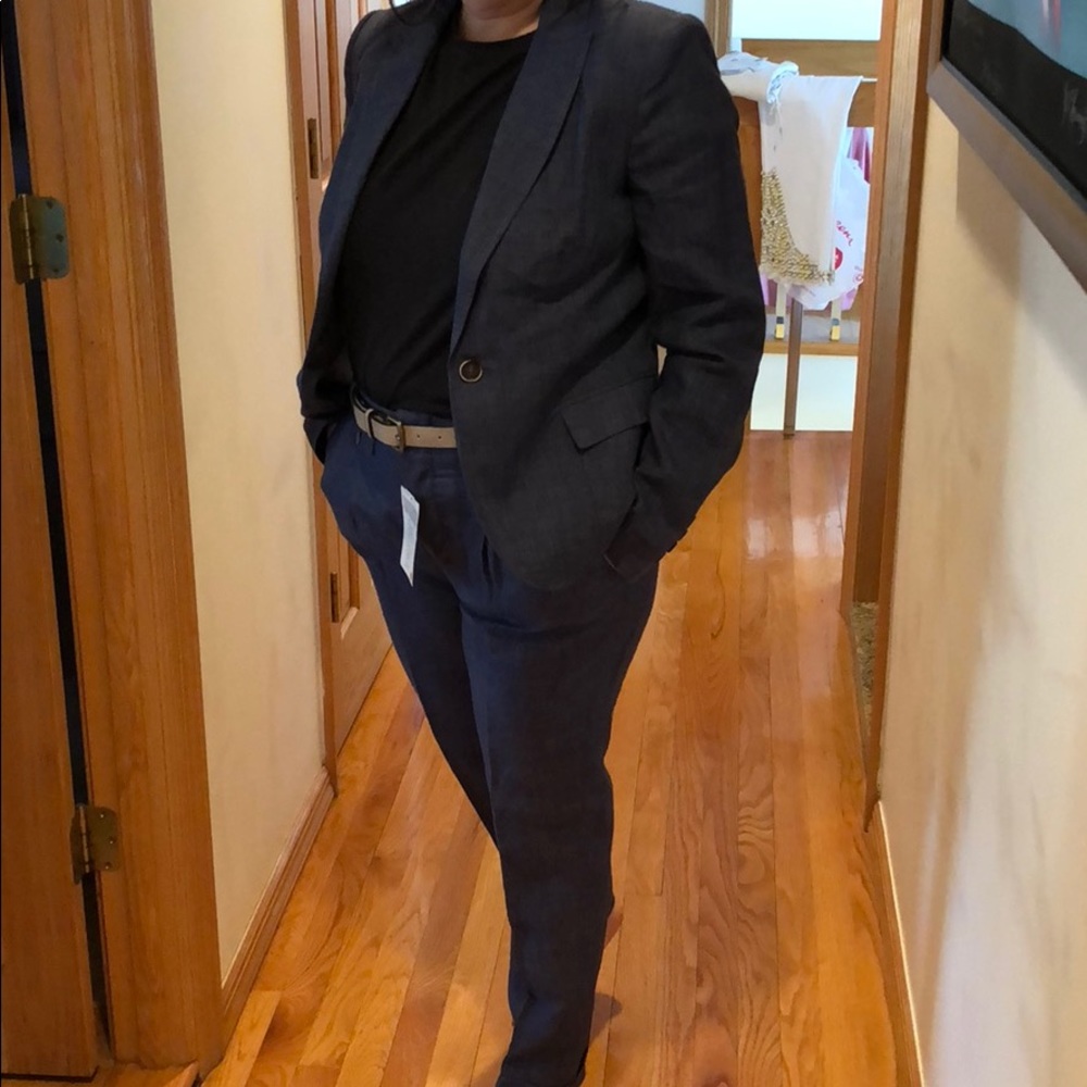 Brand new Zara linen suit with belt.